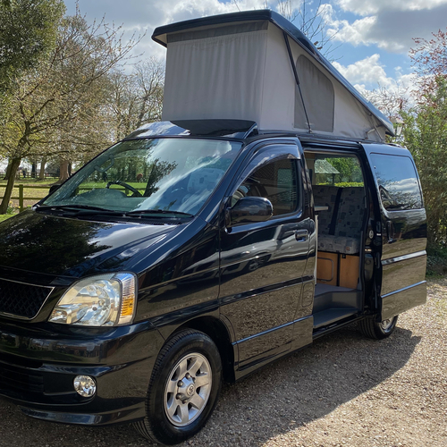 Wellhouse Pro Camper Van Conversion 1999 Toyota Regius 2.7 Automatic 60342 miles