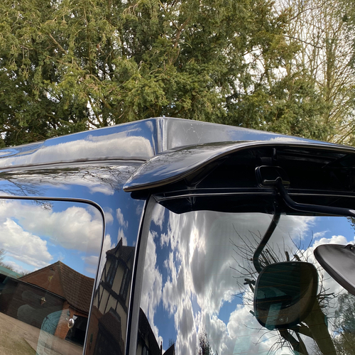 Wellhouse Pro Camper Van Conversion 1999 Toyota Regius 2.7 Automatic 60342 miles