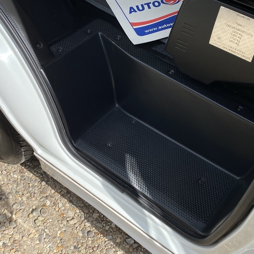 AutoTrail Trigano Tribute 2 Berth Camper Van - 2005 Fiat Ducato 2.3TD 63012 miles