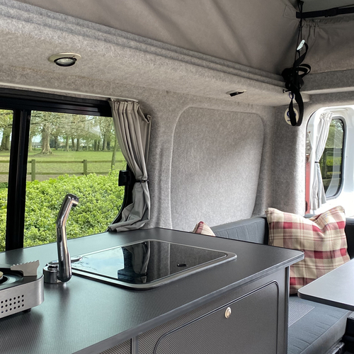 2011 Renault Trafic 2.0DCi Camper Van 2 Berth PRO Conversion Chapel Motorhomes