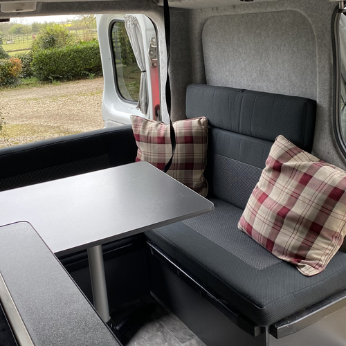 2011 Renault Trafic 2.0DCi Camper Van 2 Berth PRO Conversion Chapel Motorhomes