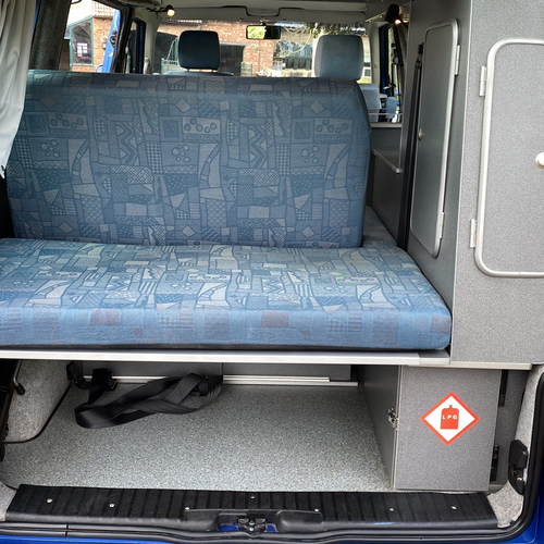 2004 Bilbo's Celeste Camper Van 2 Berth VW Transporter LWB T4 2.5 TDi AUTOMATIC