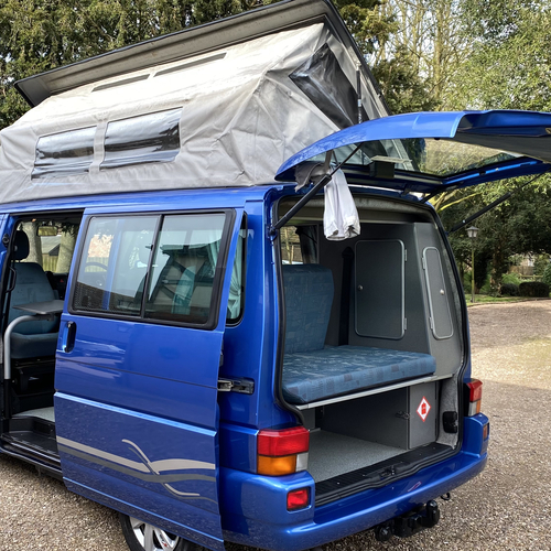 2004 Bilbo's Celeste Camper Van 2 Berth VW Transporter LWB T4 2.5 TDi AUTOMATIC