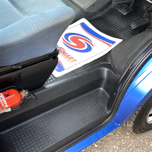 2004 Bilbo's Celeste Camper Van 2 Berth VW Transporter LWB T4 2.5 TDi AUTOMATIC