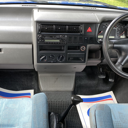 2004 Bilbo's Celeste Camper Van 2 Berth VW Transporter LWB T4 2.5 TDi AUTOMATIC