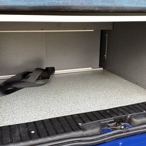 2004 Bilbo's Celeste Camper Van 2 Berth VW Transporter LWB T4 2.5 TDi AUTOMATIC