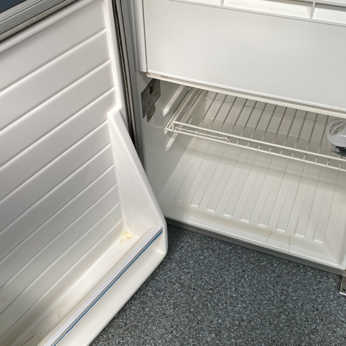 2004 Bilbo's Celeste Camper Van 2 Berth VW Transporter LWB T4 2.5 TDi AUTOMATIC