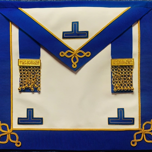 Provincial Undress Apron