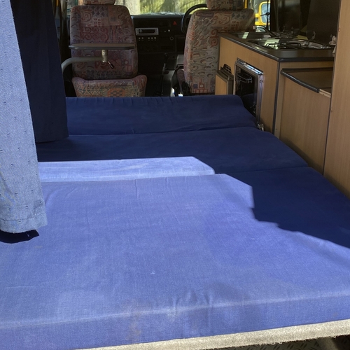 2001 (51)reg VW Transporter T4 Camper Van 4 Berth Yellow SWB 2.5 TDi 5cyl