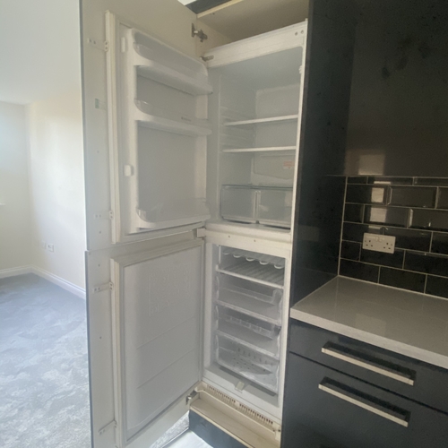 QUEENSWAY, BLETCHLEY - TWO BEDROOM 