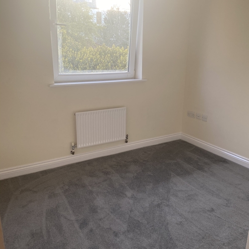 QUEENSWAY, BLETCHLEY - TWO BEDROOM 