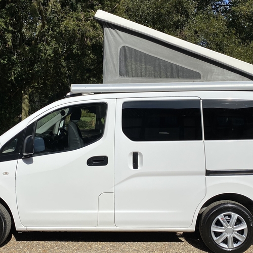 2011 Nissan NV200 SE 1.5 DCi Camper Van 2 Berth PRO Conversion 50+MPG