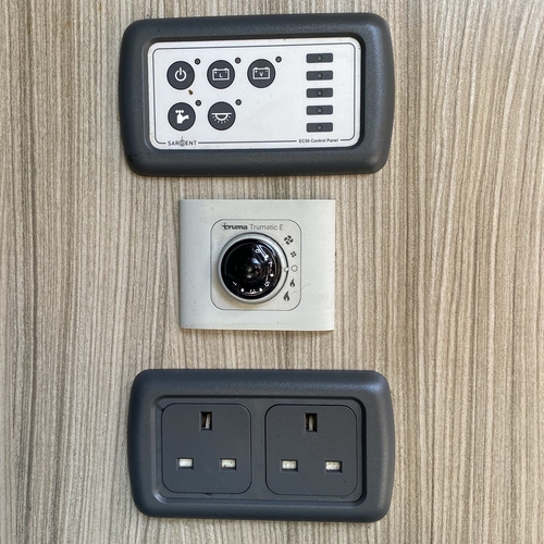 2011 Nissan NV200 SE 1.5 DCi Camper Van 2 Berth PRO Conversion 50+MPG