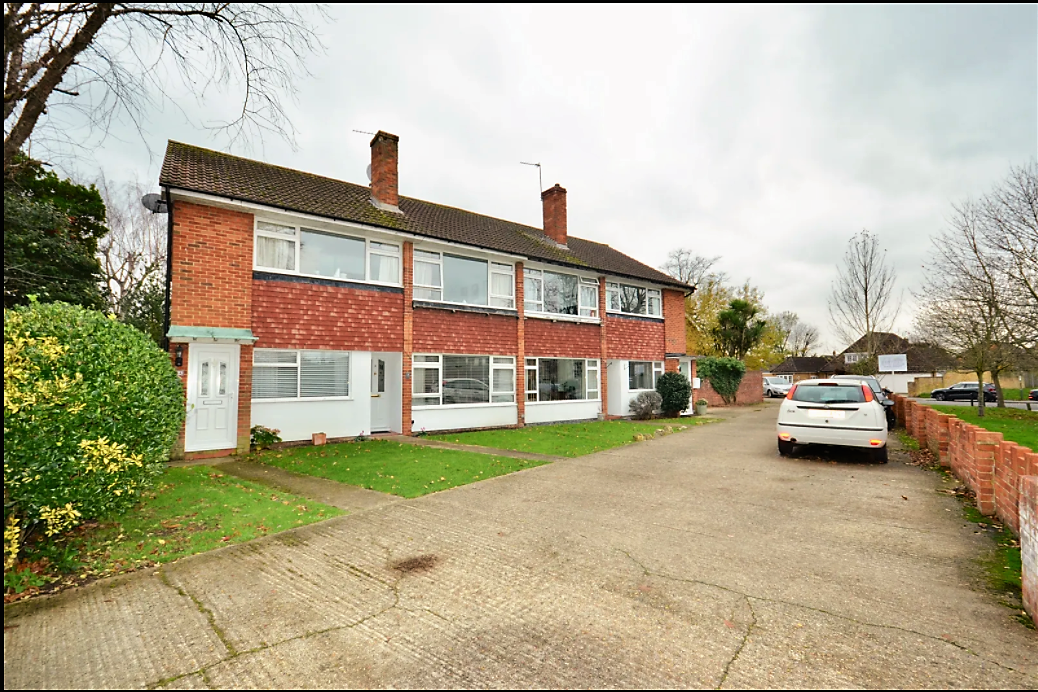 Oakington Drive, Lower Sunbury