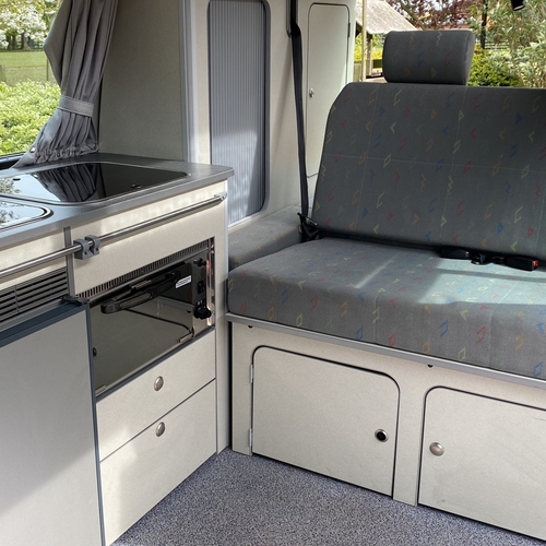 59reg Bilbo's Celex Camper Van 2 Berth VW Transporter T5 1.9 TDi SWB