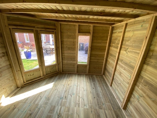 #008 10x10 Corner SH