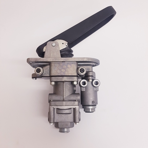 FGH4613240160 Foot Brake Valve (FBV)