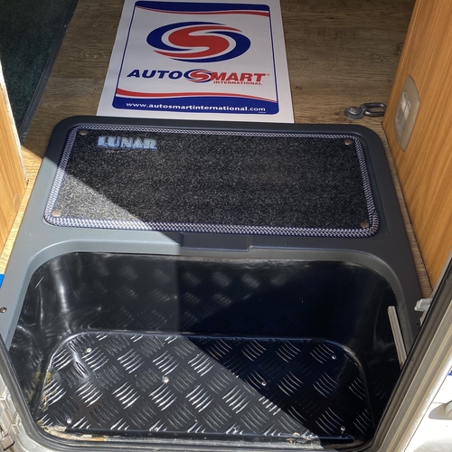 Lunar Roadstar 570LR 4 Berth Motorhome - 1999 Fiat Ducato 2.8TD