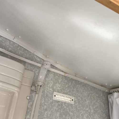 Lunar Roadstar 570LR 4 Berth Motorhome - 1999 Fiat Ducato 2.8TD