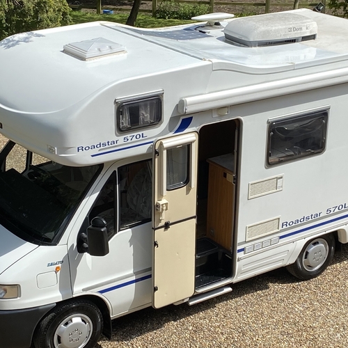 Lunar Roadstar 570LR 4 Berth Motorhome - 1999 Fiat Ducato 2.8TD