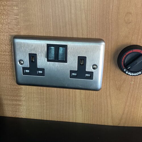 2005(55)reg Toyota Hiace D4D Camper Van 4 Berth 86127 miles 2.5TD