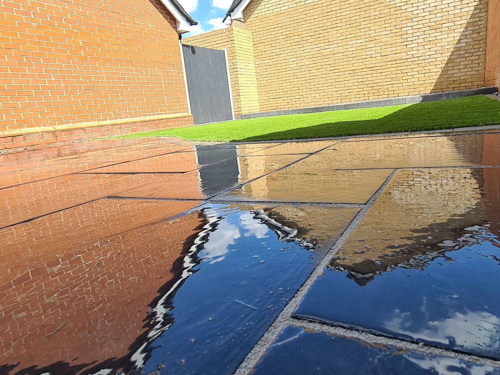 Gallery | Hd Landscaping | Landscape Gardening | Garden Maintenance Leighton Buzzard | Garden Design Bedfordshire