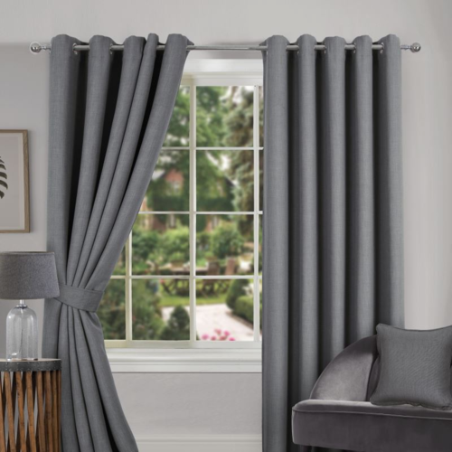 Highlander *Blackout* Grey