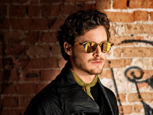 TRANSITIONS® SIGNATURE® GEN 8™