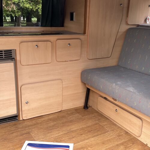 1998 VW Transporter T4 Camper Van 2 Berth PRO conversion AUTOMATIC 65007 Miles