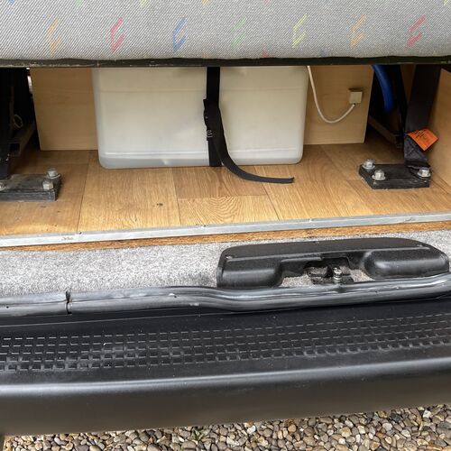 1998 VW Transporter T4 Camper Van 2 Berth PRO conversion AUTOMATIC 65007 Miles