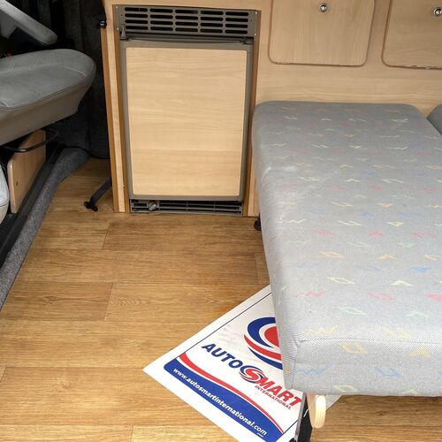 1998 VW Transporter T4 Camper Van 2 Berth PRO conversion AUTOMATIC 65007 Miles