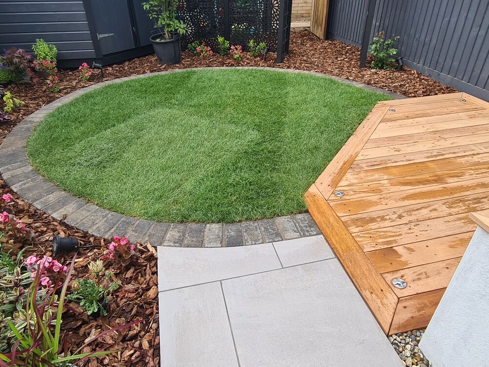 Gallery | Hd Landscaping | Landscape Gardening | Garden Maintenance Leighton Buzzard | Garden Design Bedfordshire