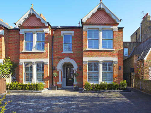 W13 I London I Ealing