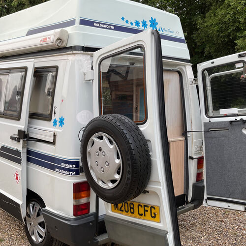 Holdsworth San Remo XL Camper Van 2 Berth - 1995 Renault Trafic 1.7 Petrol 66k miles