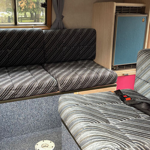 Holdsworth San Remo XL Camper Van 2 Berth - 1995 Renault Trafic 1.7 Petrol 66k miles