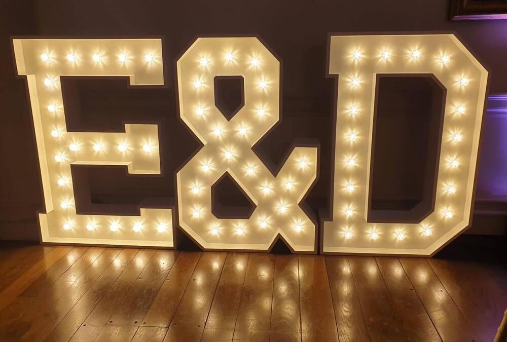 4ft Light Up Letters E & D