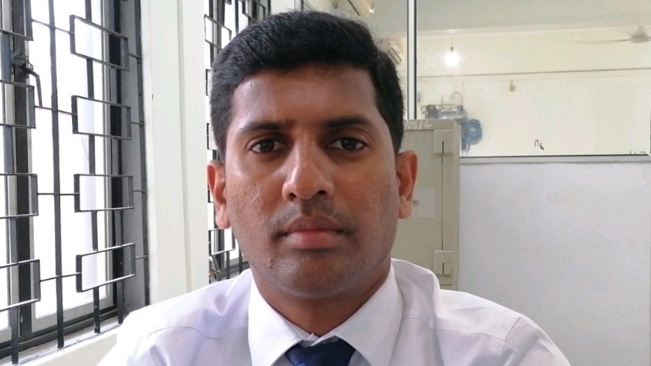 மன்னாரின் புதிய உதவி தேர்தல்கள் ஆணையாளர்  கே.விமலரூபன்