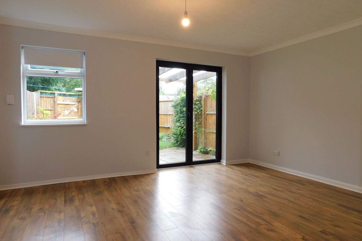 William Russell Court, Woking