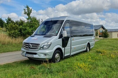 How to Finding Cheap Minibus Services