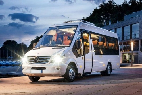 Finding the Services for Minibus Hire with Driver