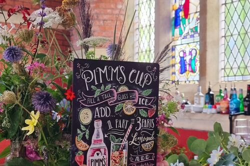 Gallery | Jolly Hucksters Mobile Bar Company | mobile bar Hertfordshire/mobile bar Buckinghamshire/mobile bar Hertfordshire/Wedding bar Buckinghamshire | wedding bar Hertfordshire | Real ale events bar /corporate events Hertfordshire/party bars Buckinghamshire/charity event bars