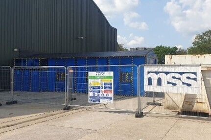 MOD Lyneham - Construction of a large enclosure