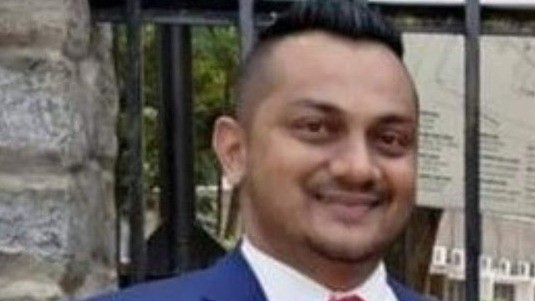 அத்தியாவசிய பொருட்கள் பதுக்கலா? - றிஸ்லி மயோன் முஸ்தபா