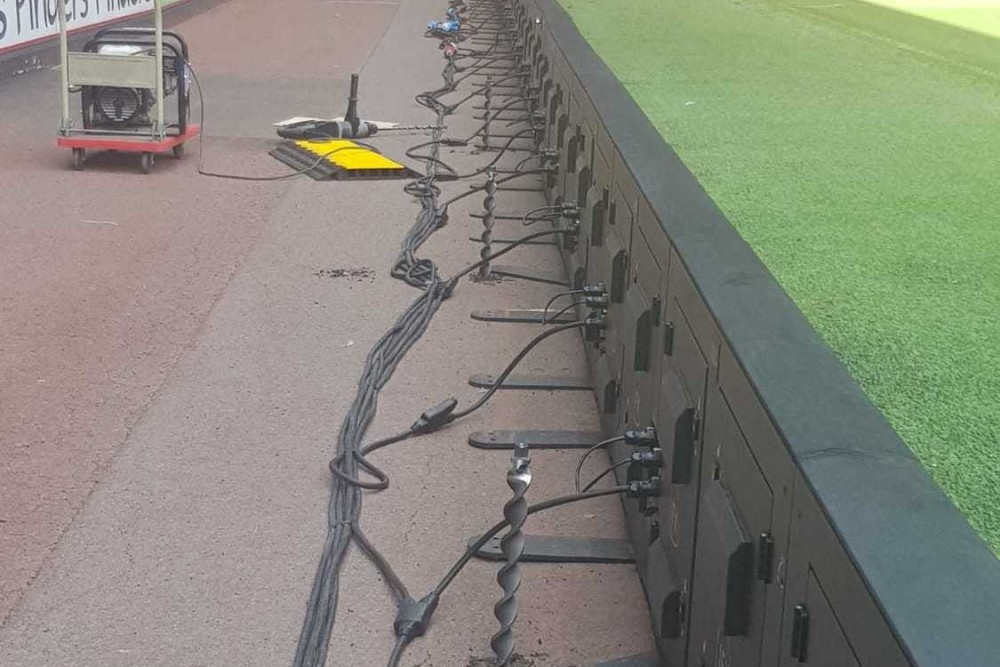 Permanent anchors for digital hoardings