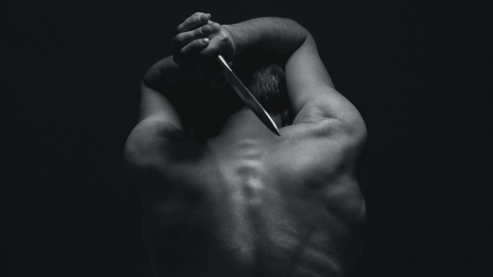 குடும்பத்தகராறால் 2 பிள்ளைகளின் தந்தை கத்தியால் குத்திக் கொலை