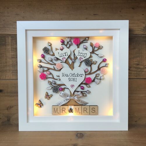 LED Mr & Mrs Wedding Frame