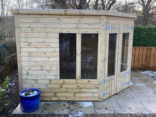 #016 10x10 Corner SH