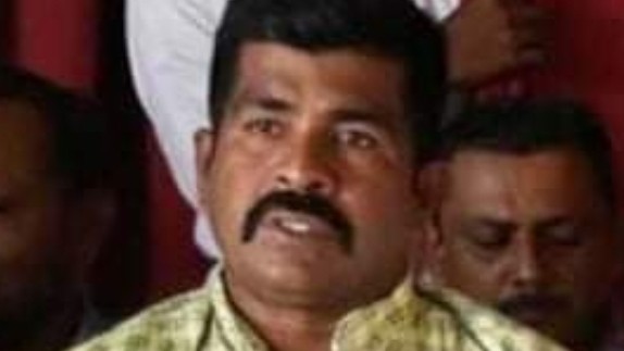 மன்னார் பிரதேச சபை தவிசாளர் எஸ்.கே.எம். முஜாஹிர் 14.09.2021றிலிருந்து பதவி மற்றும் உறுப்புரிமைகளிலிருந்து நீக்கம்.