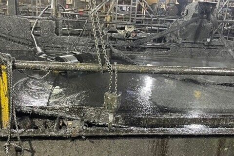 Removal of Heavy Sludge from Skimmer Tanks