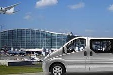 5 Types of Minibuses you can hire for your Group Travel